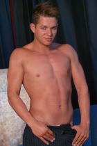 Hunter Ford at Str8 to Gay